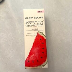 Brand new in box! Glow Recipe Watermelon Glow Pha + BHA Pore Tight Toner